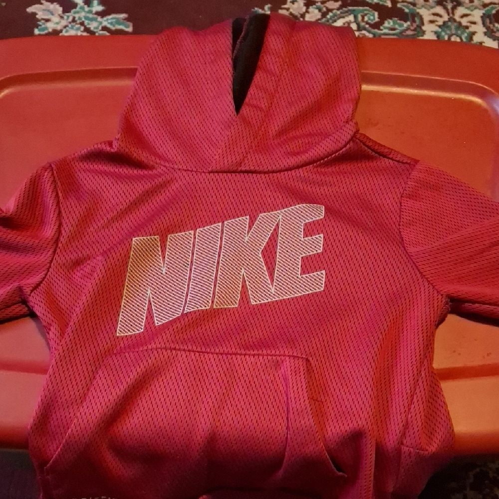 Nike Kids Crimson Hoodie (Chi118)